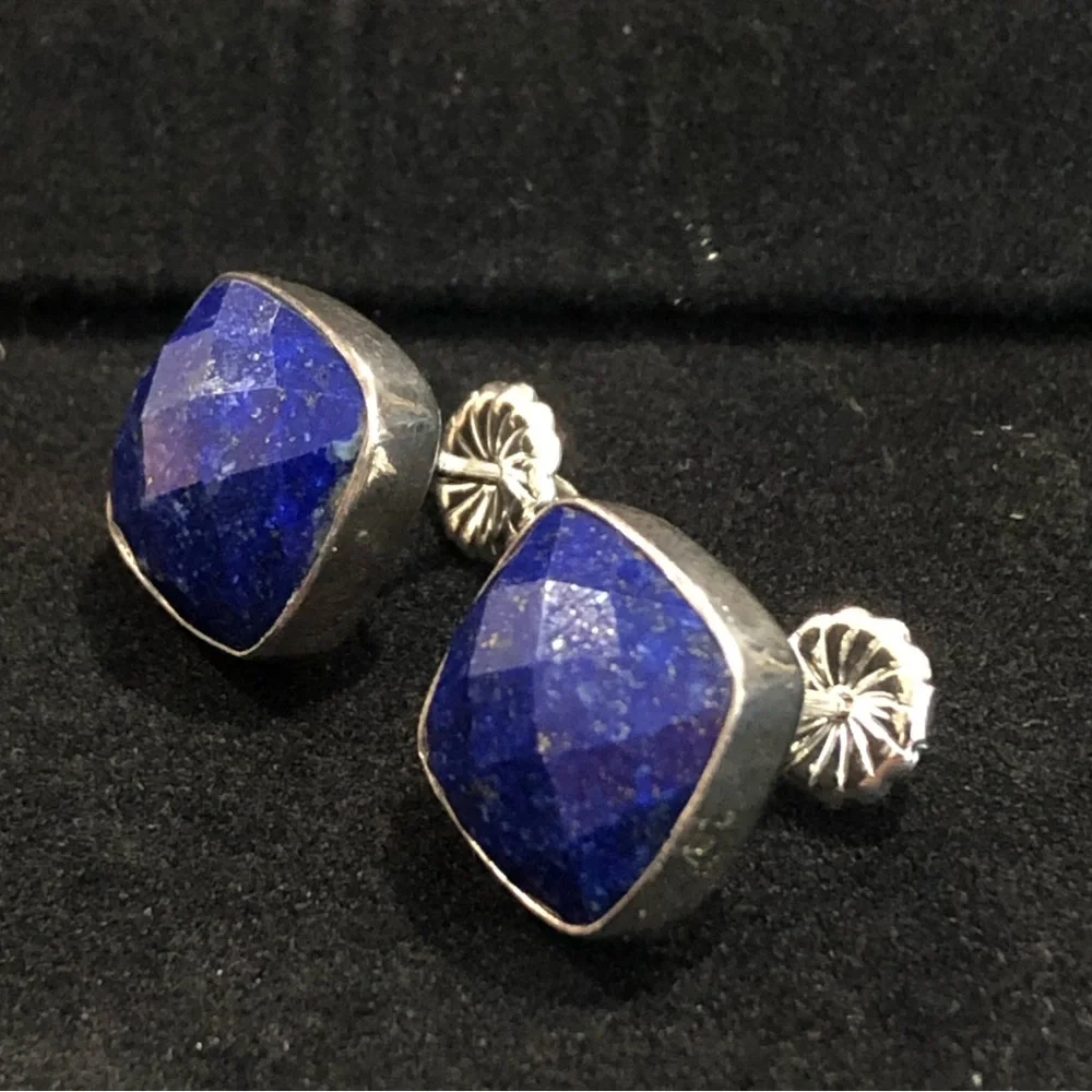 JAY KING DTR Desert Trading Lapis Lazuli Faceted Sterling Silver Earrings NIB